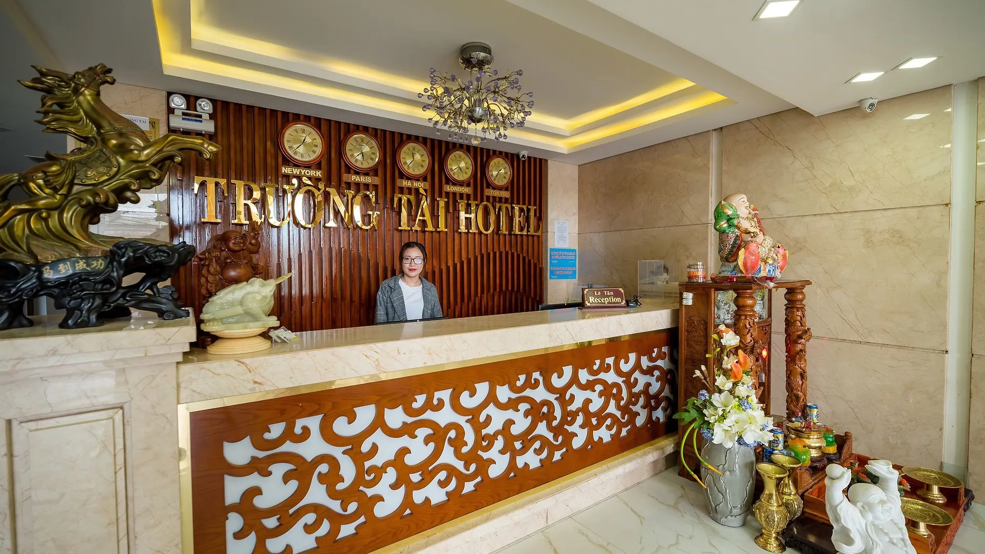 Jbay Beachfront Boutique Hotel Дананг